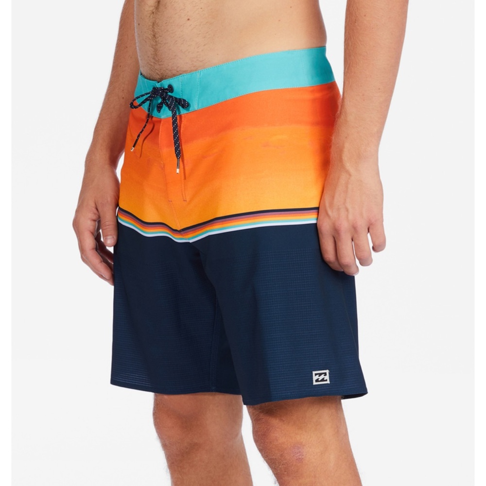 BILLABONG Fifty50 Airlite Board Shorts Size 34